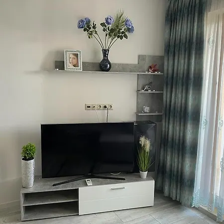 La Mer Luxury Apartment, Apartment *